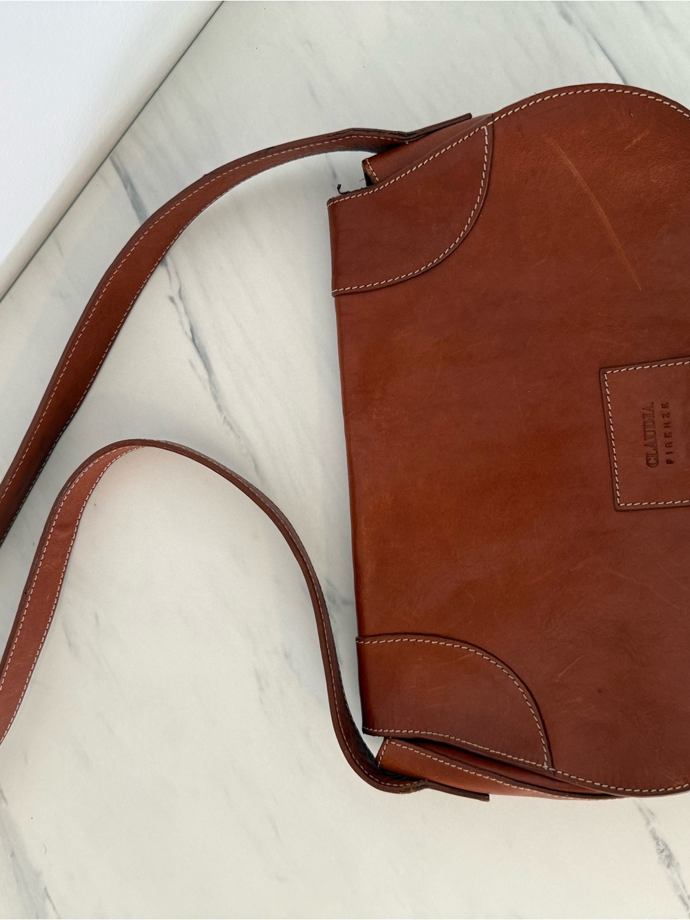 Classic Saddle-Style Brown Leather Crossbody Bag - Picture 15 of 15